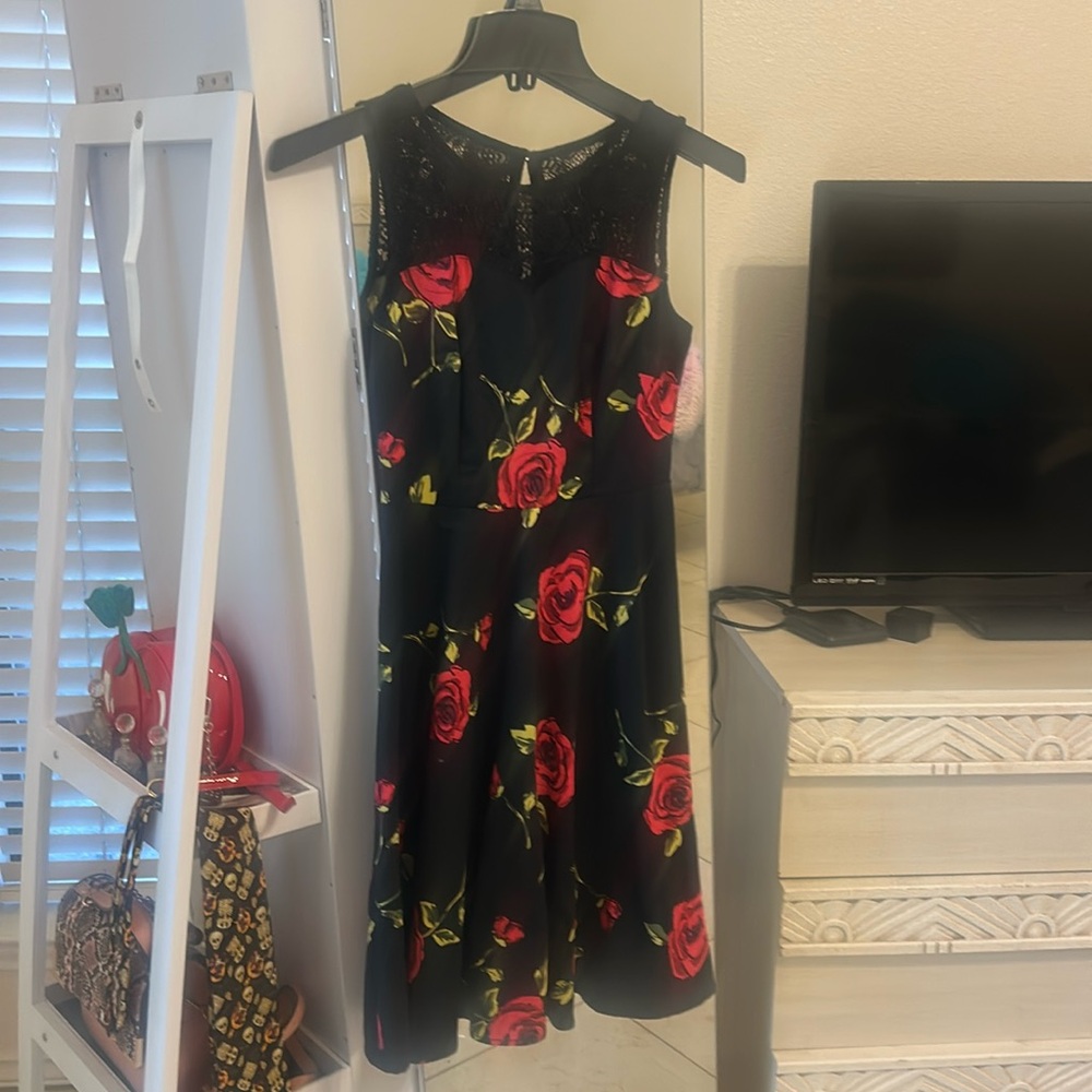 Beautiful- great color spunky.  Dress!